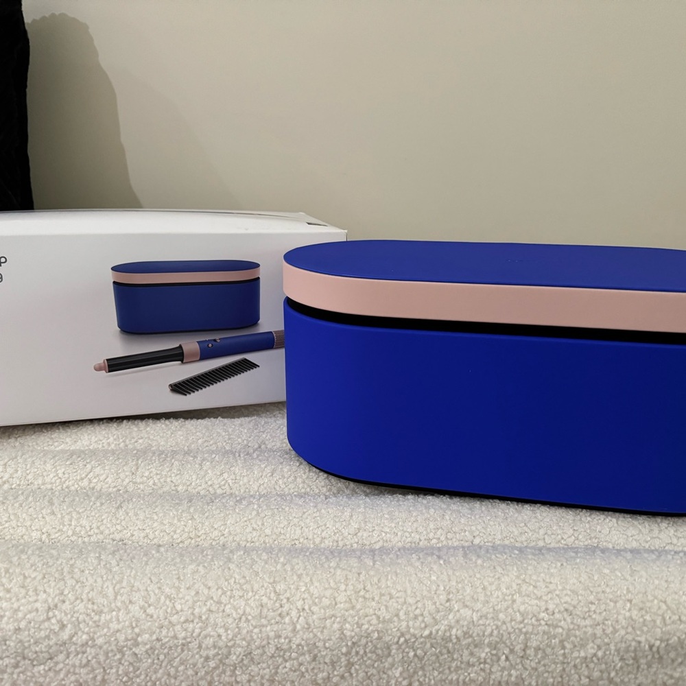 Dyson Hair Tool Set in Blue and Pink